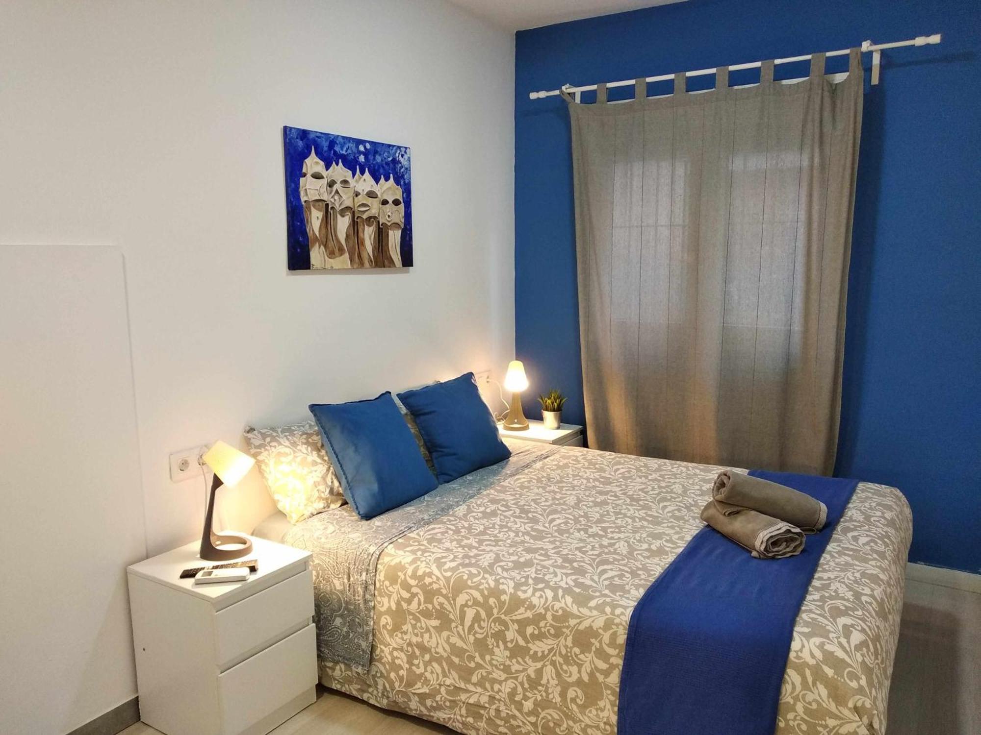 Hostal Urban Basic Оспиталет де Лобрегат Стая снимка
