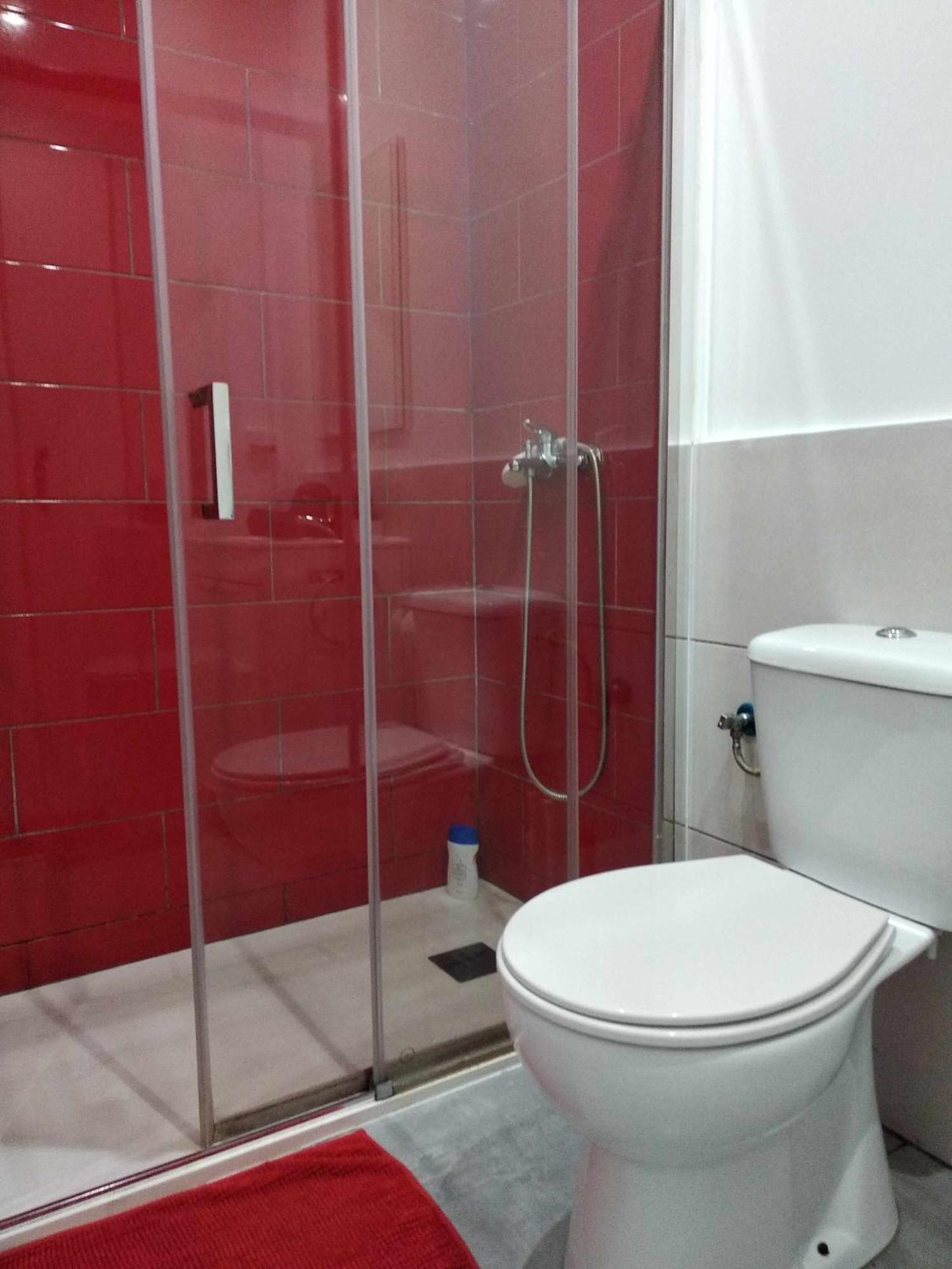 Hostal Urban Basic Оспиталет де Лобрегат Стая снимка